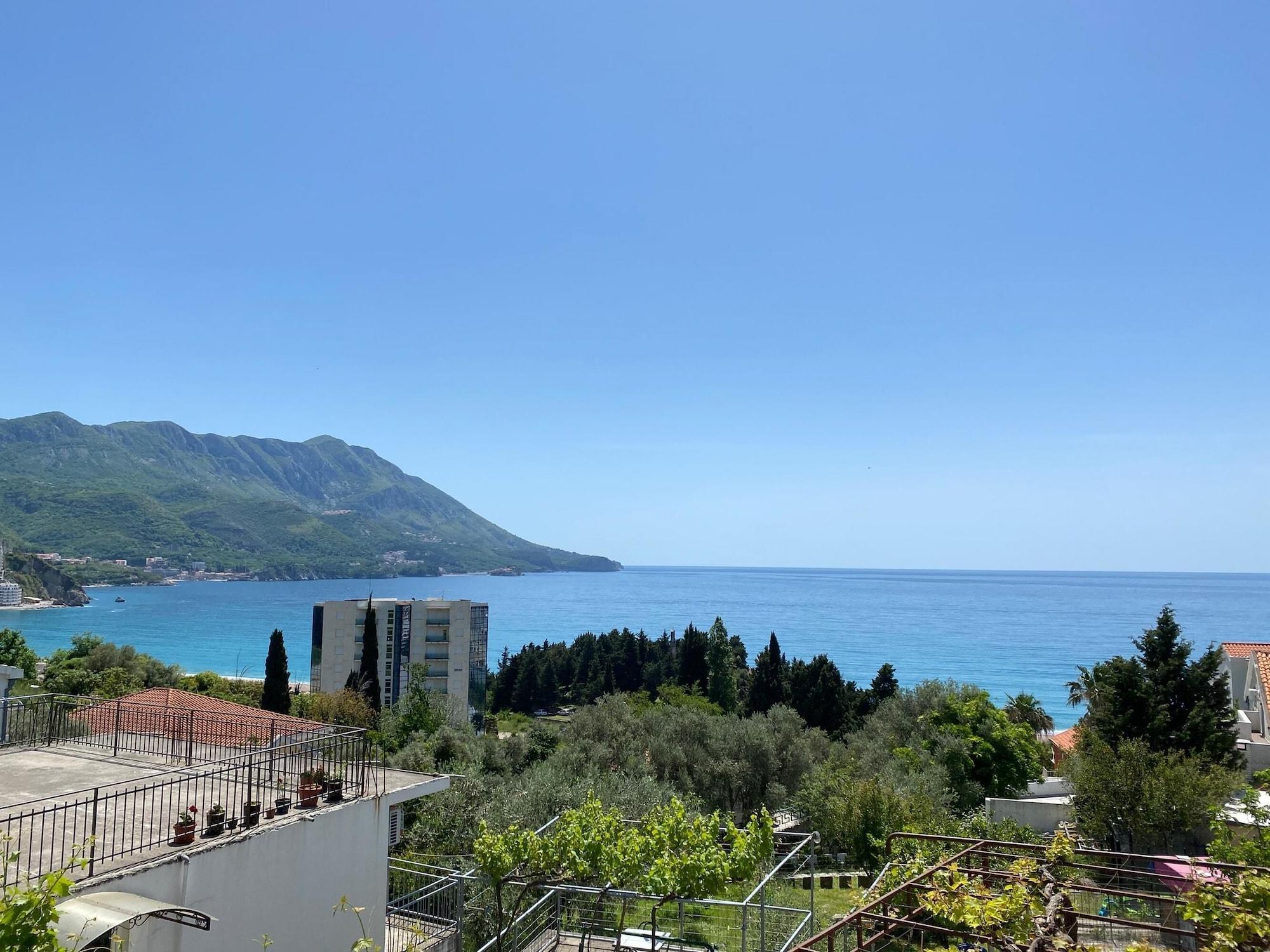 B&T Apartments Budva Eksteriør billede