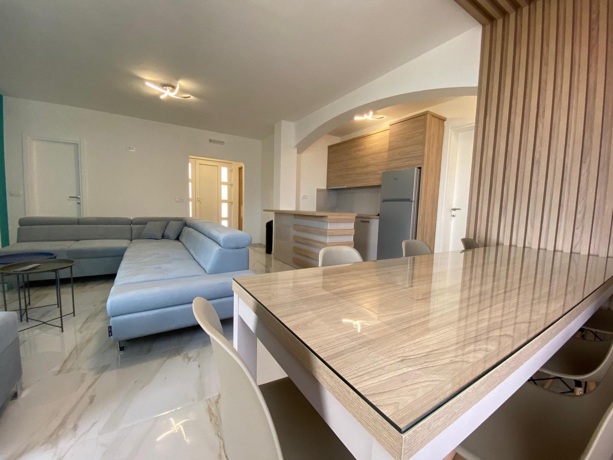B&T Apartments Budva Eksteriør billede