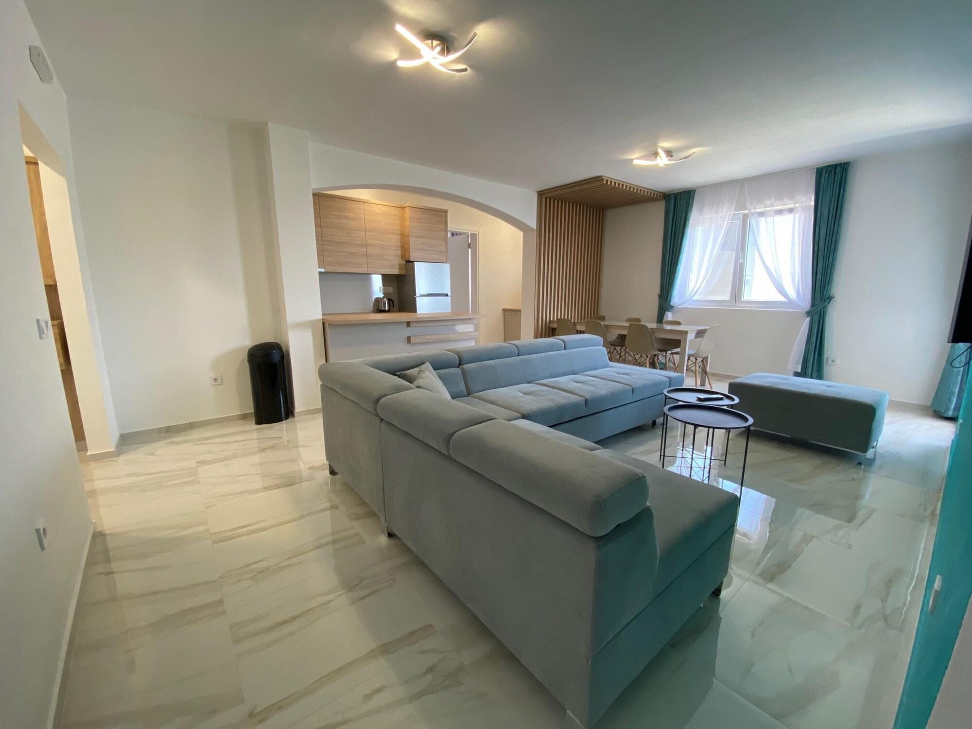 B&T Apartments Budva Eksteriør billede