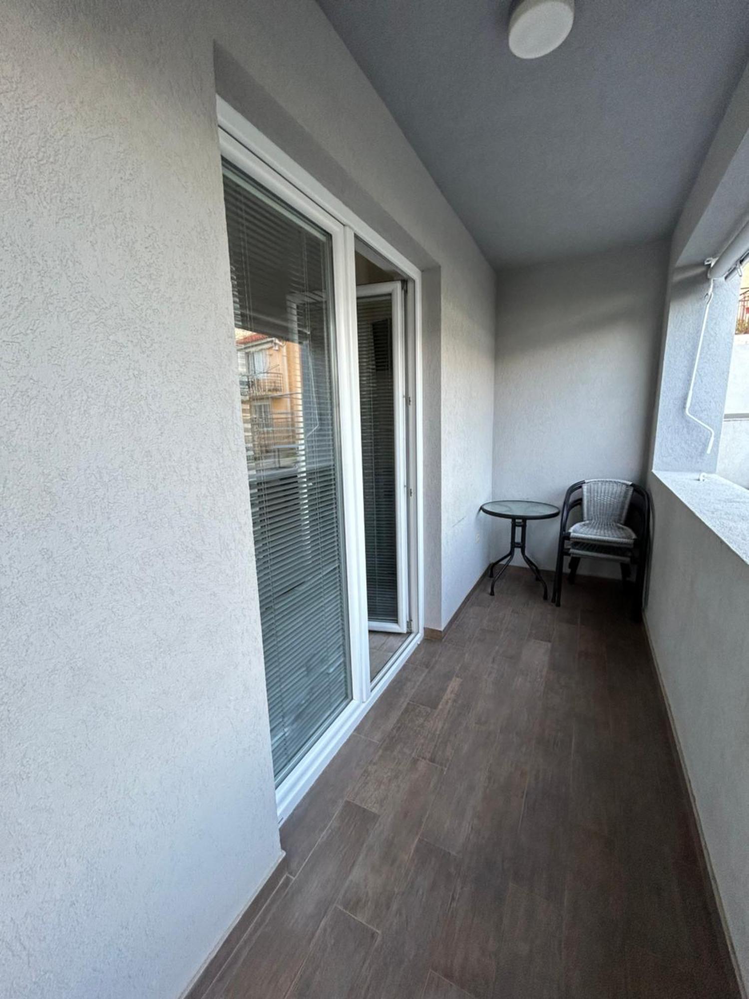 B&T Apartments Budva Eksteriør billede