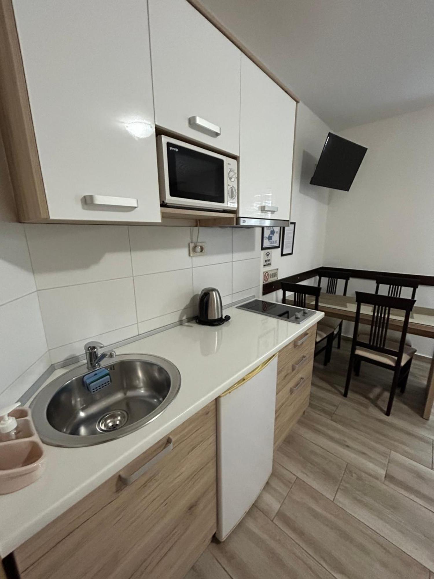 B&T Apartments Budva Eksteriør billede