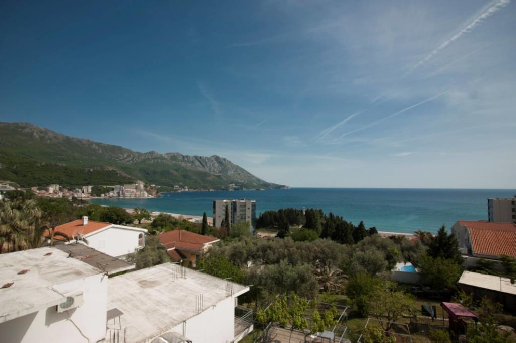 B&T Apartments Budva Eksteriør billede